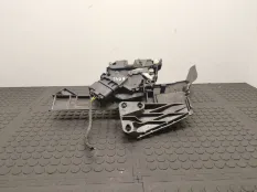 Замок двери задней левой Ford Focus 2 рест. 2008