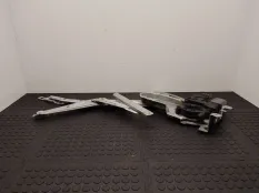 Стеклоподъемник электрический передний правый Opel