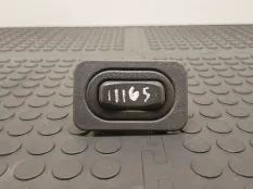 Кнопка стеклоподъемника двери передней правой Opel