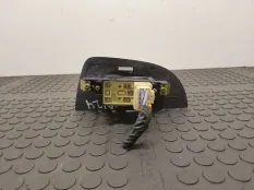 Кнопка стеклоподъемника двери задней левой Hyundai