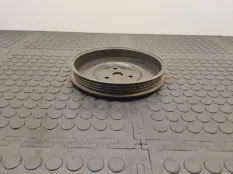 Шкив помпы Kia Rio 2000