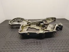 Крышка двигателя передняя Nissan Almera N16 2001