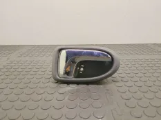 Ручка внутренняя двери передней правой Mazda рест.