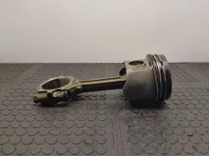 Поршень Nissan Almera N16 2001