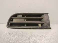 Решетка в бампер левая Volkswagen Polo 4 2002