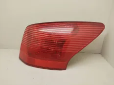Фонарь задний правый Peugeot 407 2005