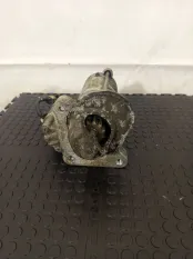 Стартер Mazda 3 2005 Y60118