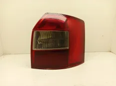 Фонарь задний правый Audi A4 B6 2003 8E994509610S