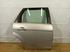 Дверь задняя правая Ford Focus 2 рест. 2008