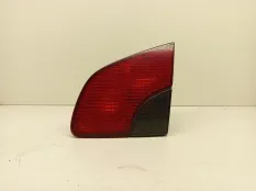 Фонарь крышки багажника правый Peugeot 406 рест.