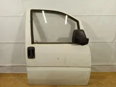 Дверь передняя правая Peugeot Expert 2002