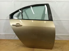 Дверь задняя правая Nissan Primera P12 2005