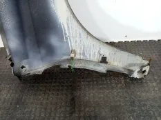 Крыло переднее левое Peugeot 406 рест. 2001
