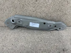 Кронштейн крепления фары правый - 5027142500