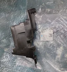 Дефлектор радиатора правый - 5030044700