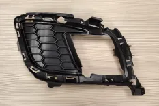 рамка противотуманной фары