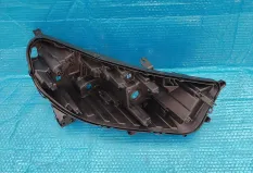корпус правой фары 4121101XKZ0D