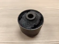 Сайлентблок переднего рычага задний (большой) OMODA S5 - M112909070