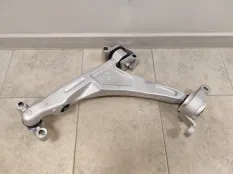 Рычаг передний нижний левый LIXIANG  L6/L7/L8/L9 - X0129040016