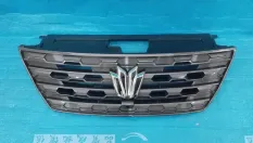 решетка радиатора - 623102HL1A