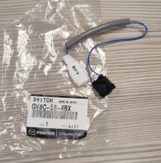 Кнопка открывания передней двери - GV8C584BX