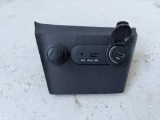 Блок разъема USB Kia Rio