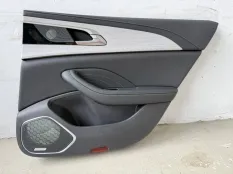 Обшивка двери Hongqi H5