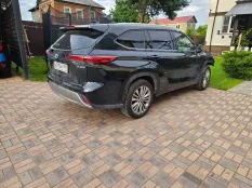 автомобиль а запчасти Toyota Highlander