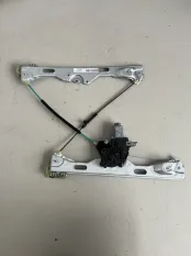 Стеклоподъемник Geely Tugella