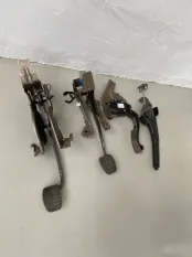 Педаль газа Renault Sandero 2