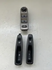 Блок стеклоподъемников Renault Kaptur