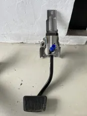 Педаль тормоза Hyundai Elantra 7