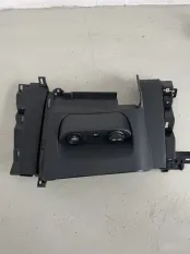 Блок разъема USB Hyundai Elantra 7