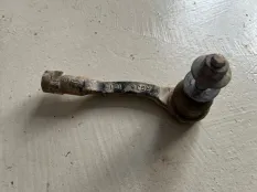 Рулевой наконечник Genesis GV80