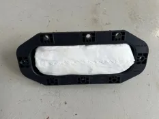 Подушка безопасности в торпедо Land Rover Discovery Sport