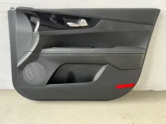 Обшивка двери Kia Cerato