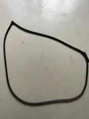 Уплотнитель двери Hyundai i30