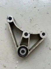 Кронштейн Lixiang L7