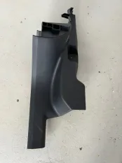 Обшивка порога Geely Tugella