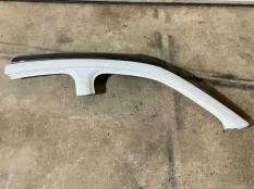 Стойка крыши Geely Tugella