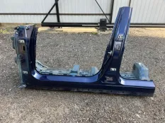 Порог Voyah Free