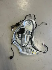 Стеклоподъемник Hyundai ix35
