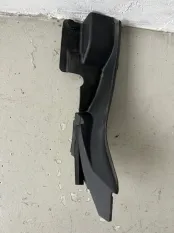Уголок жабо Geely Tugella