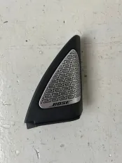 Накладка обшивки двери Geely Tugella