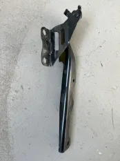 Петля капота Mazda CX-5