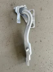 Петля капота Voyah Dream