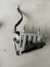 Кронштейн двигателя Kia Carnival