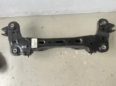 Балка Kia Carnival