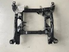 Подрамник Mercedes Gle