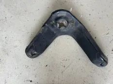 Кронштейн балки Kia Sorento